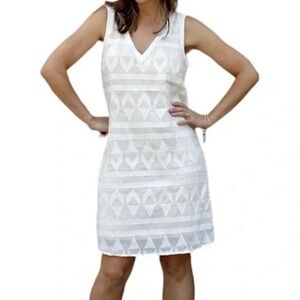 Skies Are Blue - "Arley" Sleeveless White Shift Dress - Small
